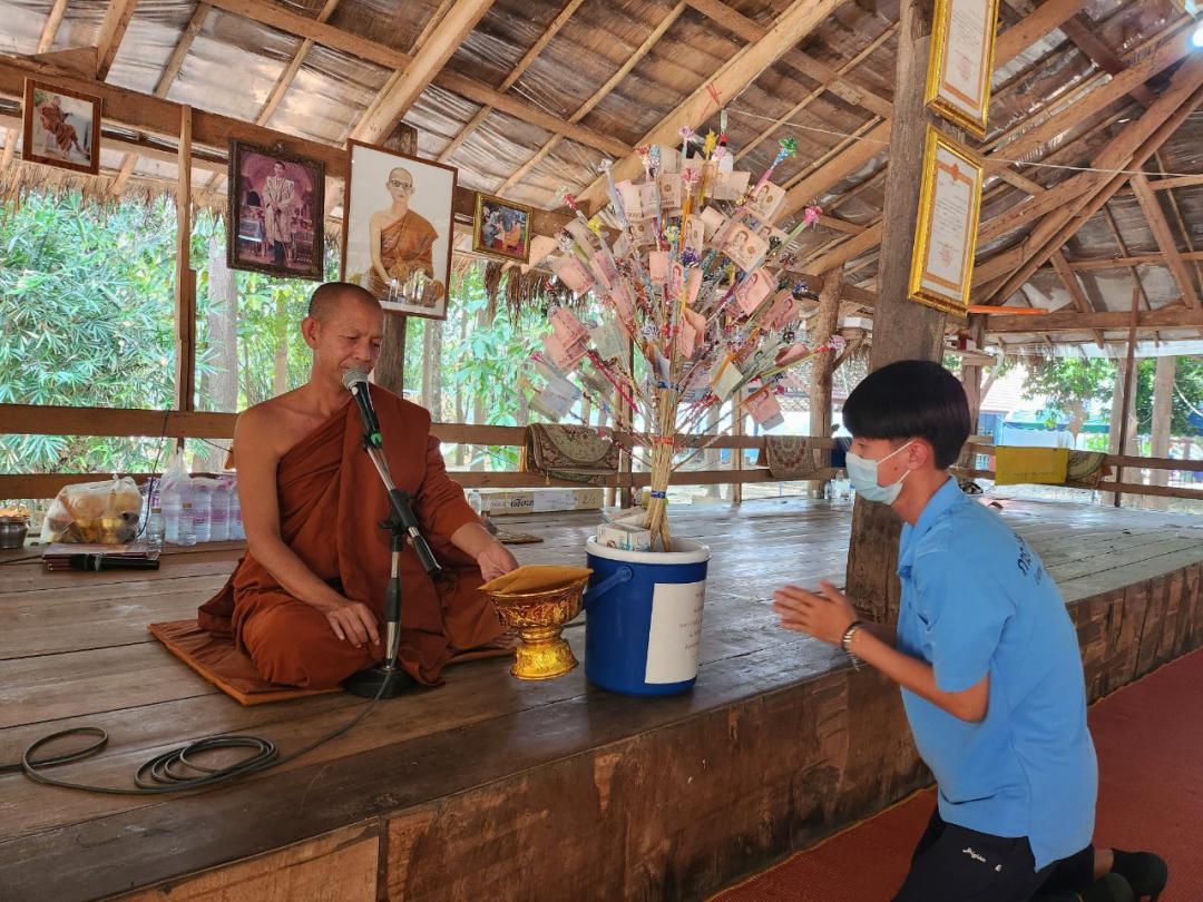 ศึกษาดูงานระบบคุณธรรมจริยธรรมในทางพุทธศาสนา และเข้าร่วมบวชเนกขัมมะปฏิบัติธรรม ณ วัดป่าหนองยางตก ต.ย่านรี อ.สามเงา จ.ตาก
