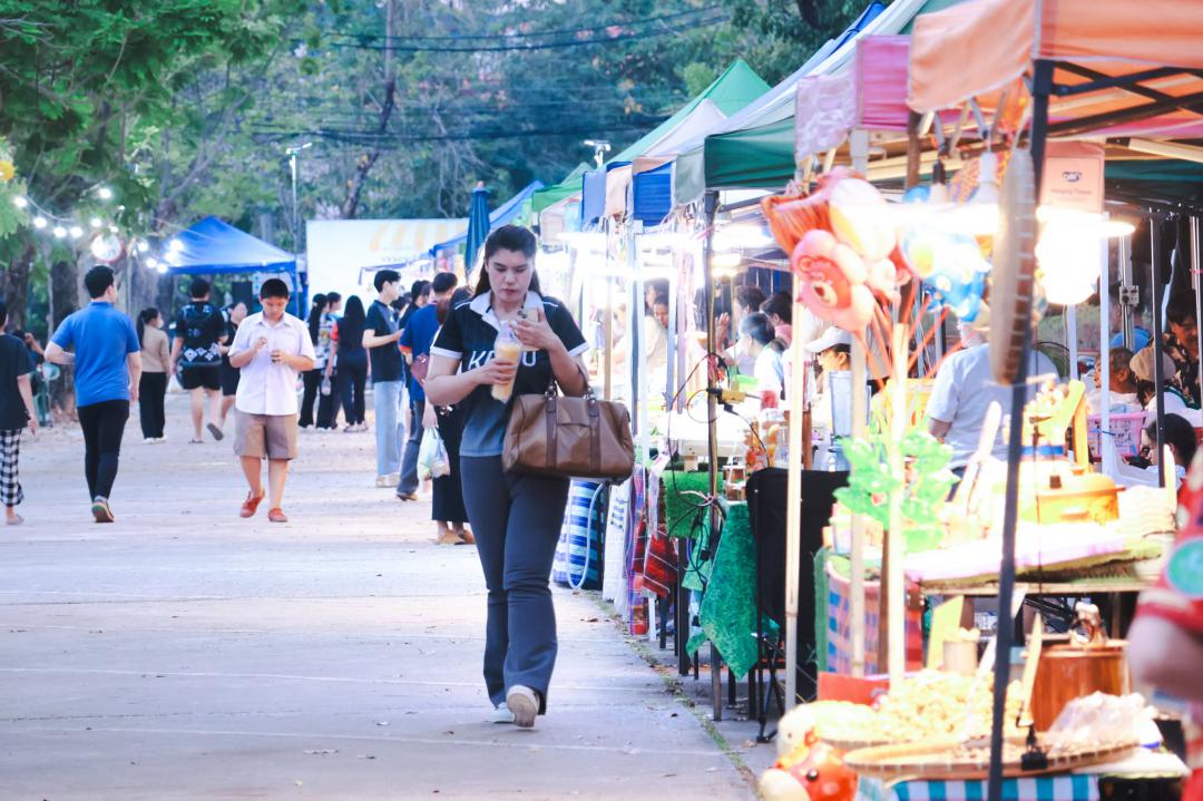 23. ตลาดสีเขียว ถนนคนเดิน KPRU กรีนปิง ตลาดวัฒธรรมวิถีคนชากังราว  ประจำปีงบประมาณ พ.ศ. 2569
